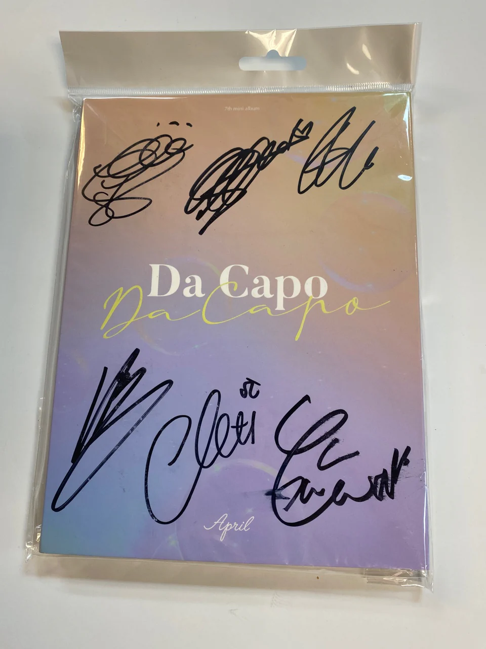 에이프릴 (APRIL) - 미니7집 SIGNED - AUTOGRAPHED ALBUM [Da Capo]