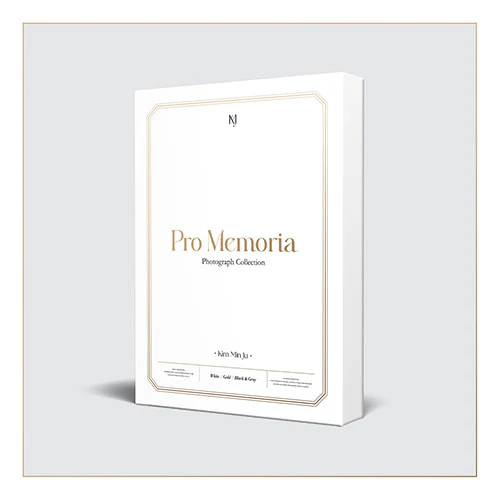 김민주 (KIM MIN JU) - 1st Photobook [Pro Memoria]