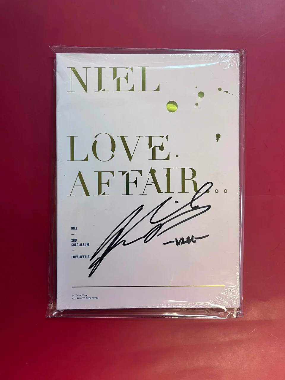 니엘 (NIEL) |  Love Affair | AUTOGRAPHED ALBUM