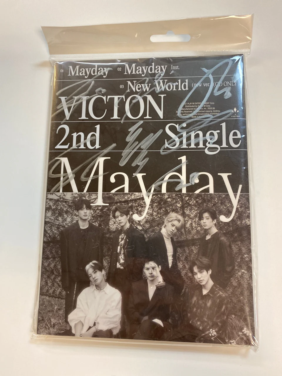 빅톤 (VICTON) - 싱글2집 SIGNED - AUTOGRAPHED ALBUM [Mayday]