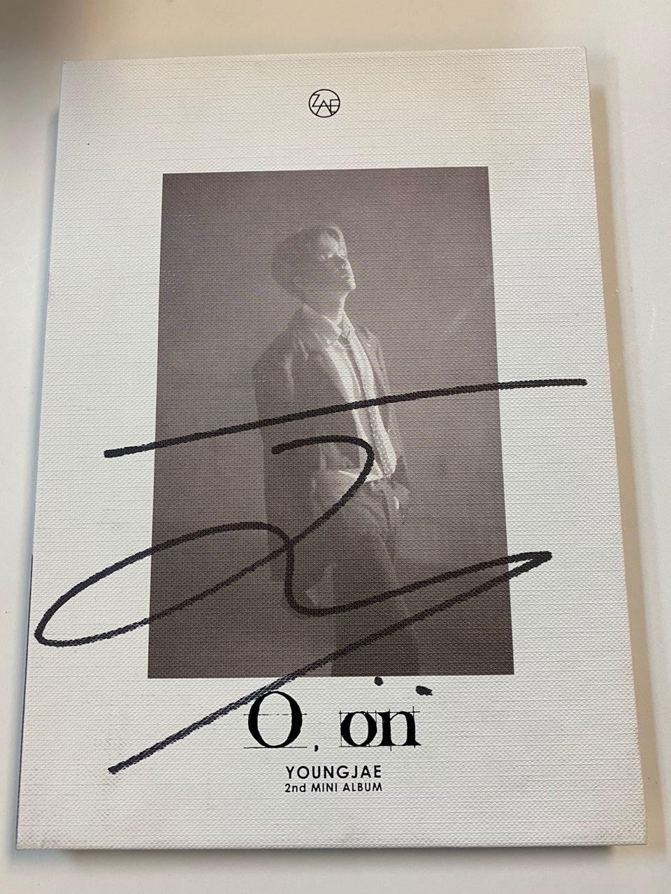영재 (Young Jae) | 2ND MINI [O,on] | AUTOGRAPHED ALBUM
