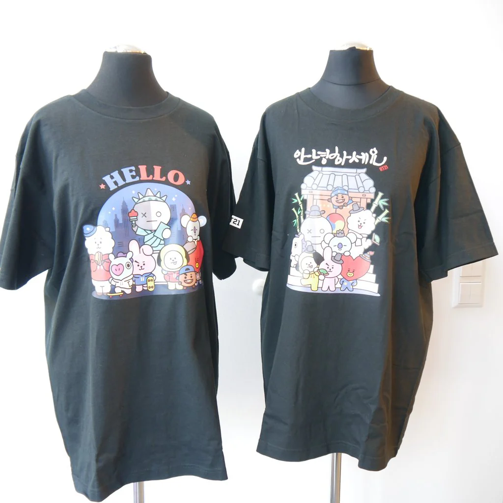 BT21 Official 5th Muster - Magic Shop Shirt (Large)