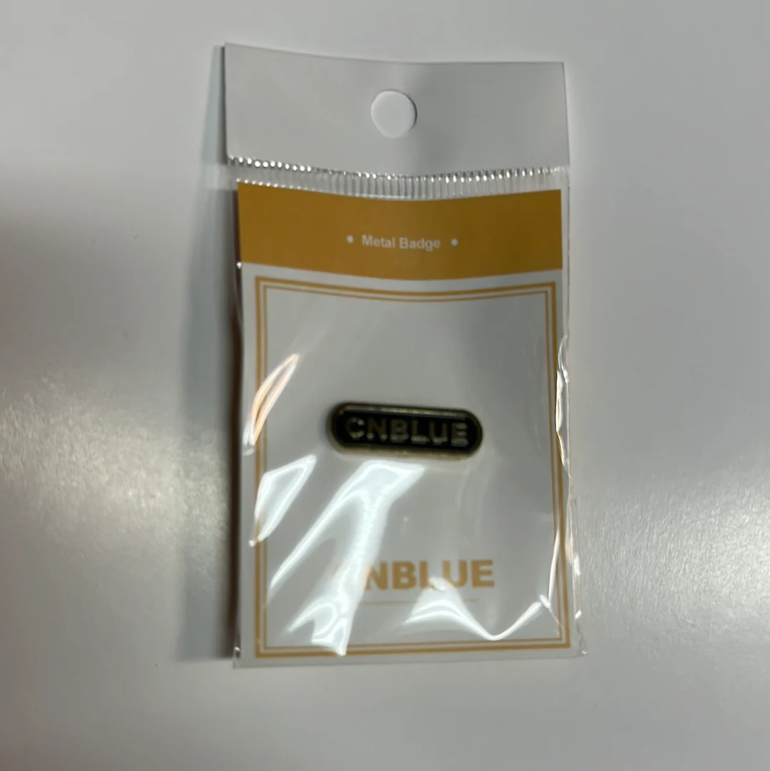 CNBLUE BADGE