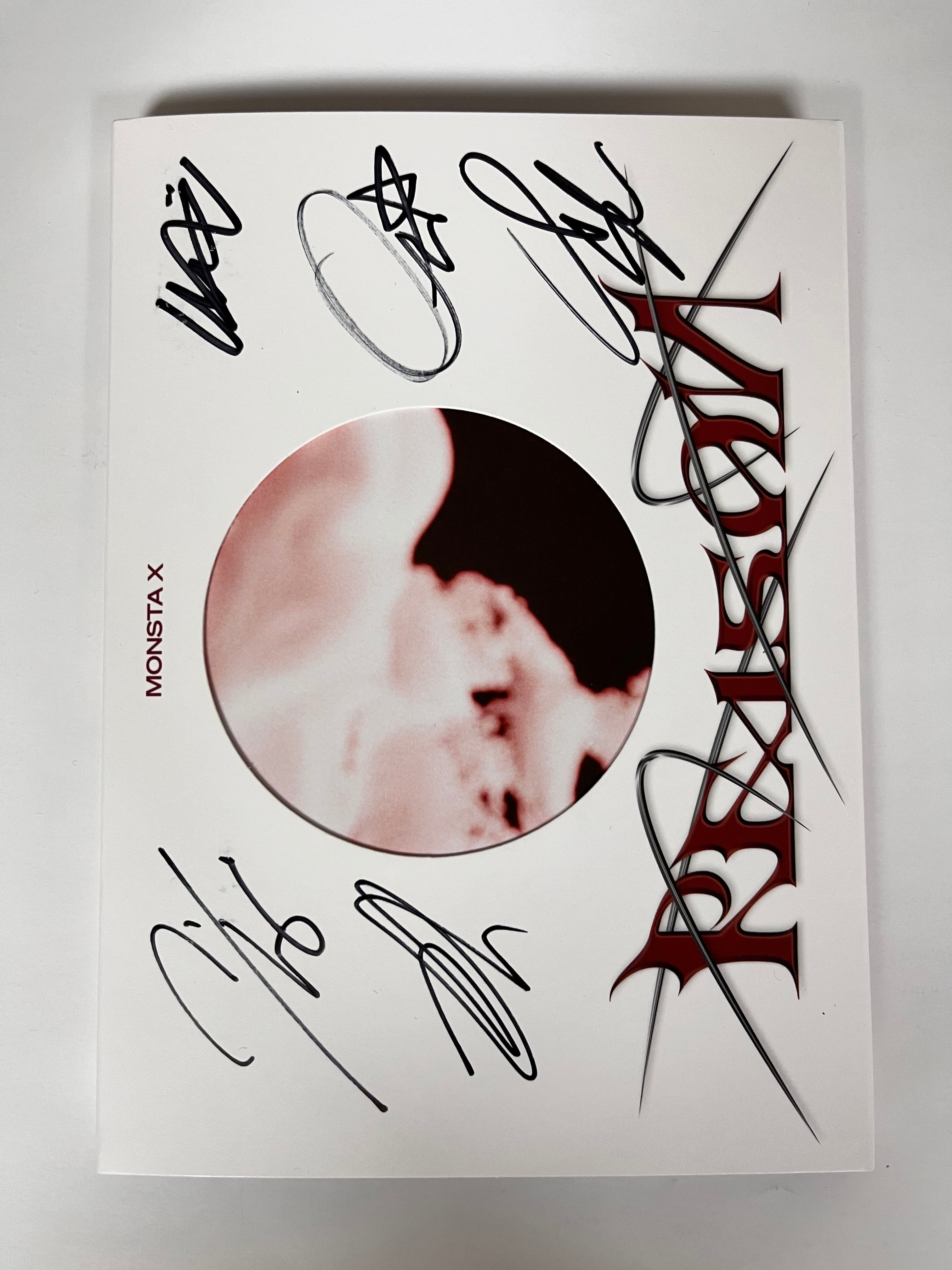 몬스타엑스 (MONSTA X) - 미니12집 [REASON] (VER 2) AUTOGRAPHED ALBUM