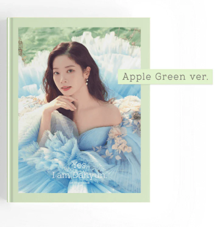 DAHYUN - Yes, I am DAHYUN. 1ST PHOTOBOOK - Image 2