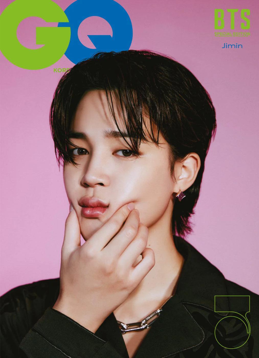 GQ January 2022 Issue [BTS] - Image 4