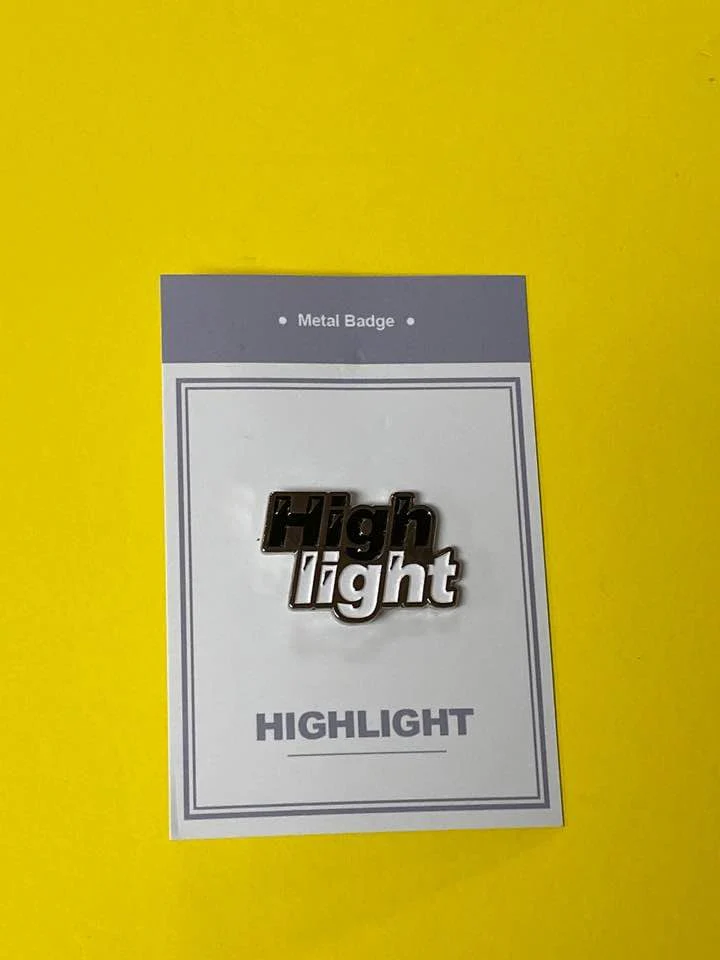 Highlight Logo Pin Badge