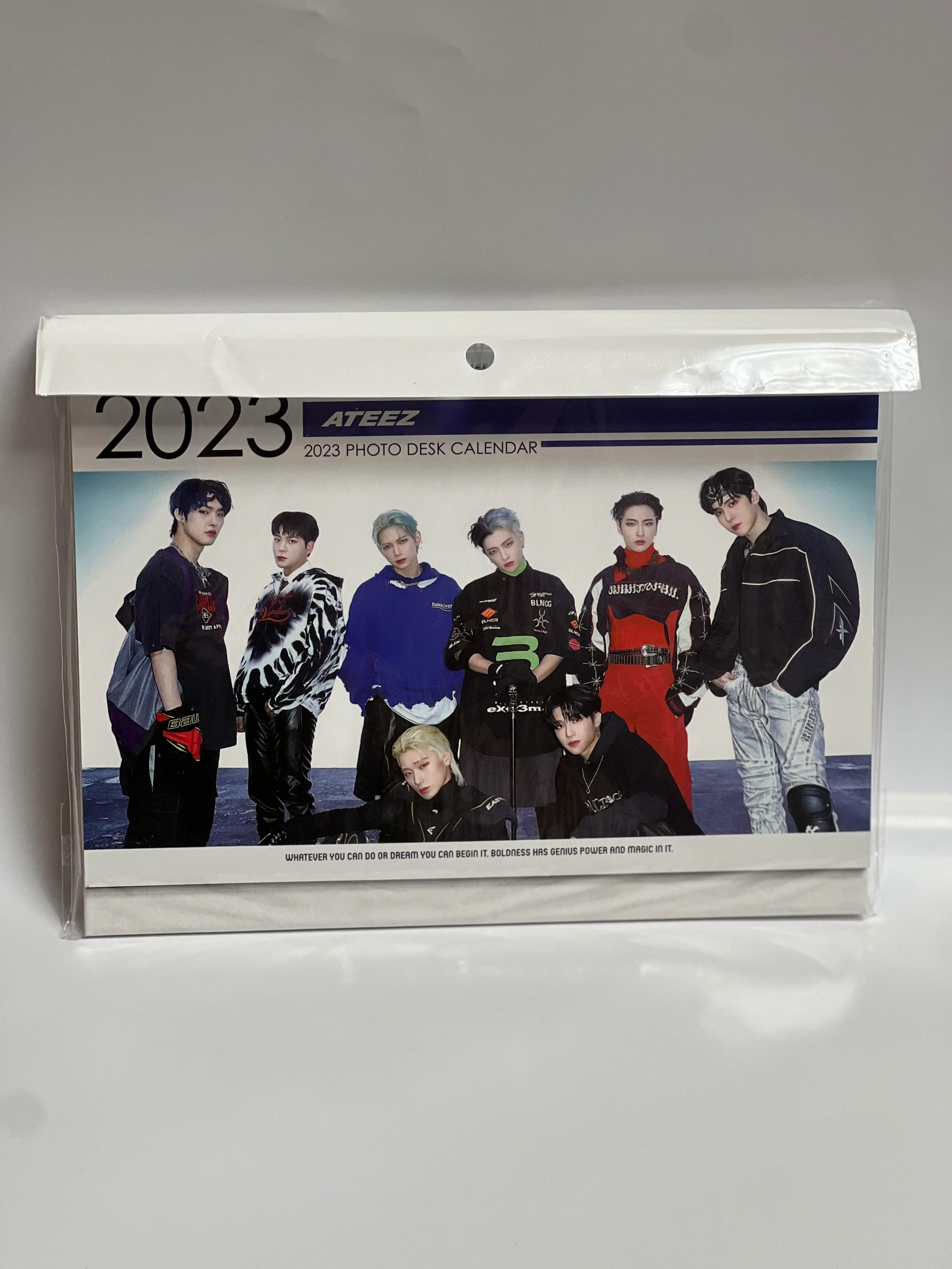 KPOP 2023-2024 PHOTO DESK CALENDAR - Image 13