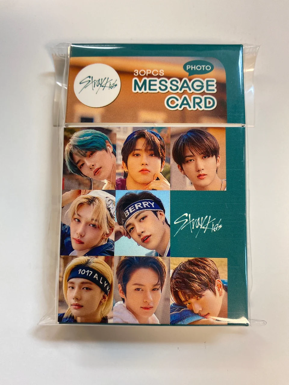 STRAY KIDS PHOTO MESSAGE CARD