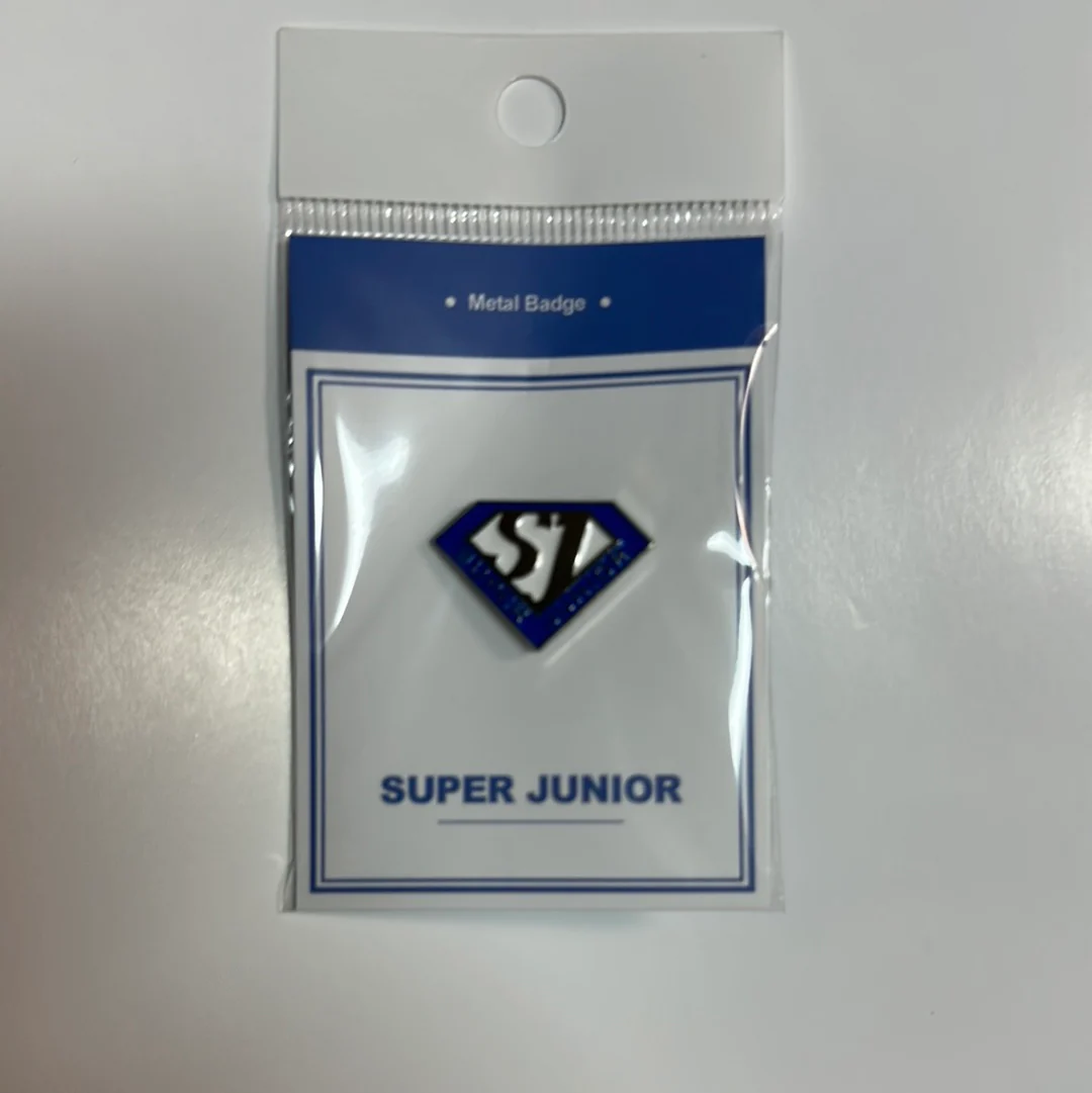 SUPER JUNIOR LOGO BADGE